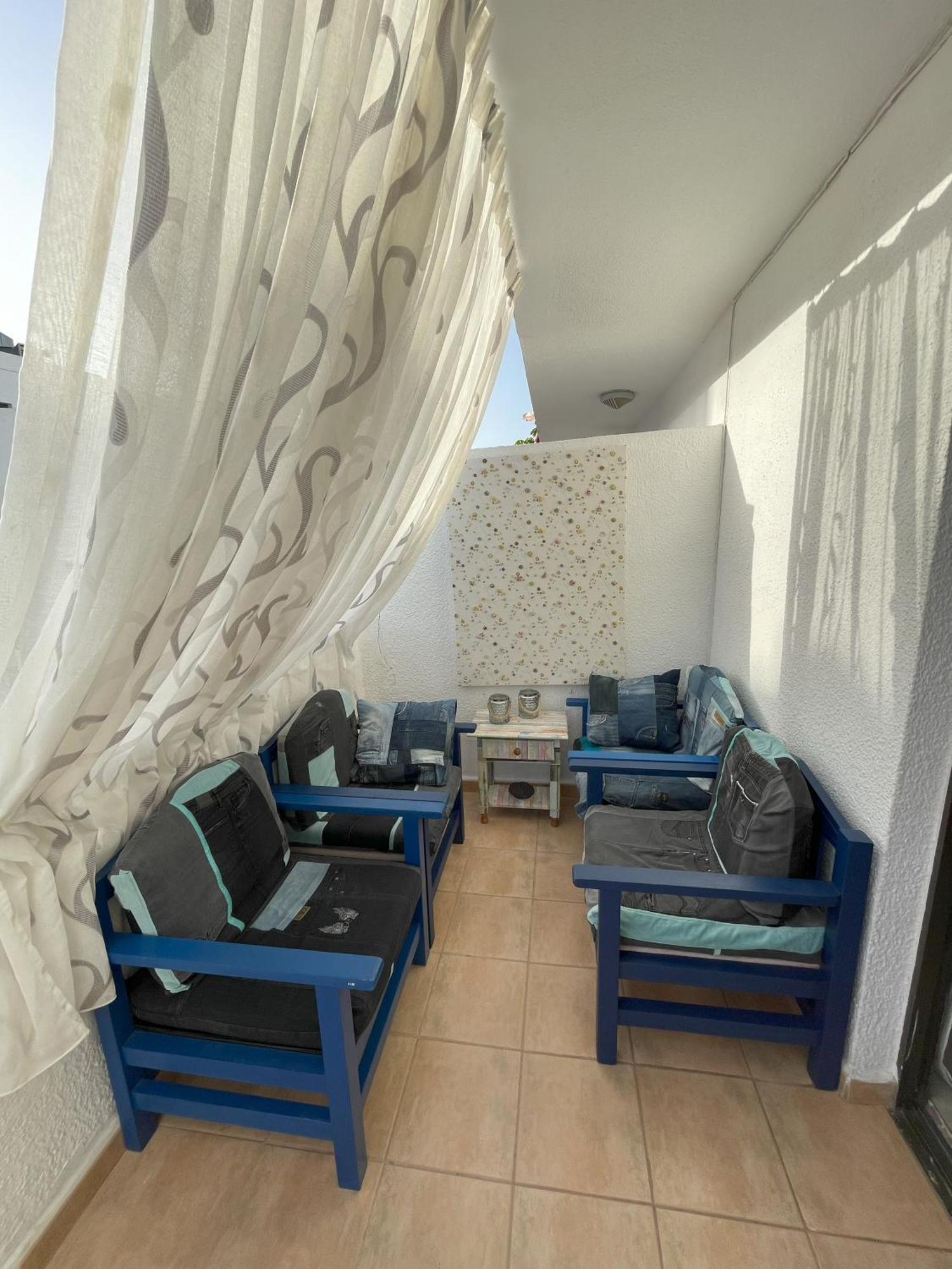 Fine Art Jeans Apartment Арона Экстерьер фото